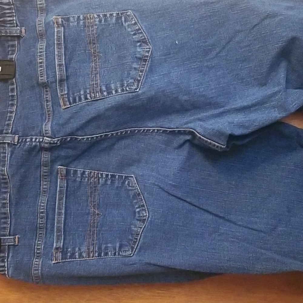 Jeans - Picture 3 of 3